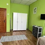Oleander Rooms & Apartment